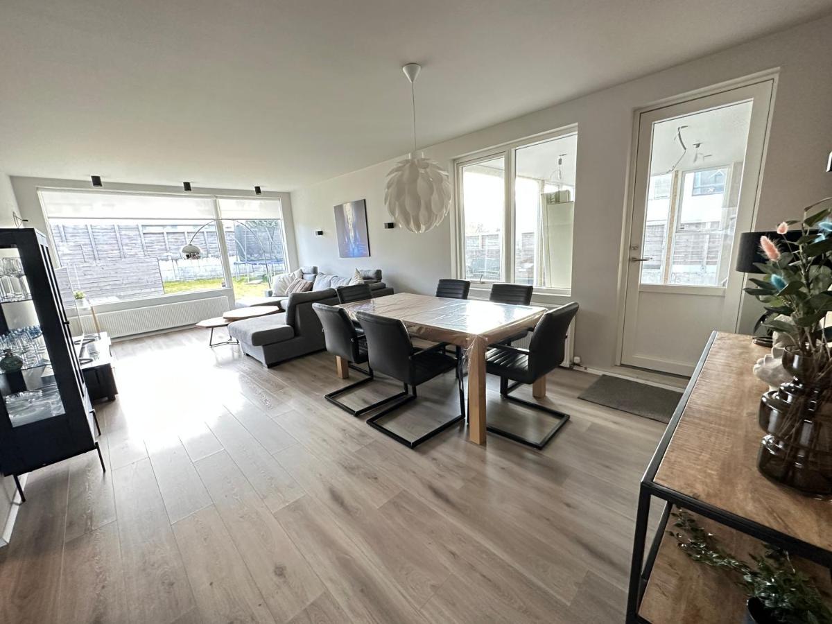 Spacious And Family Friendly Apartment In Kopavogur レイキャヴィーク エクステリア 写真